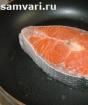 Как быстро пожарить красную рыбу на сковороде?