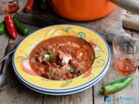 Τοματόσουπα με φασόλια - Νηστίσιμη συνταγή με φωτογραφία Συνταγή για σούπα με φασόλια και πελτές ντομάτας